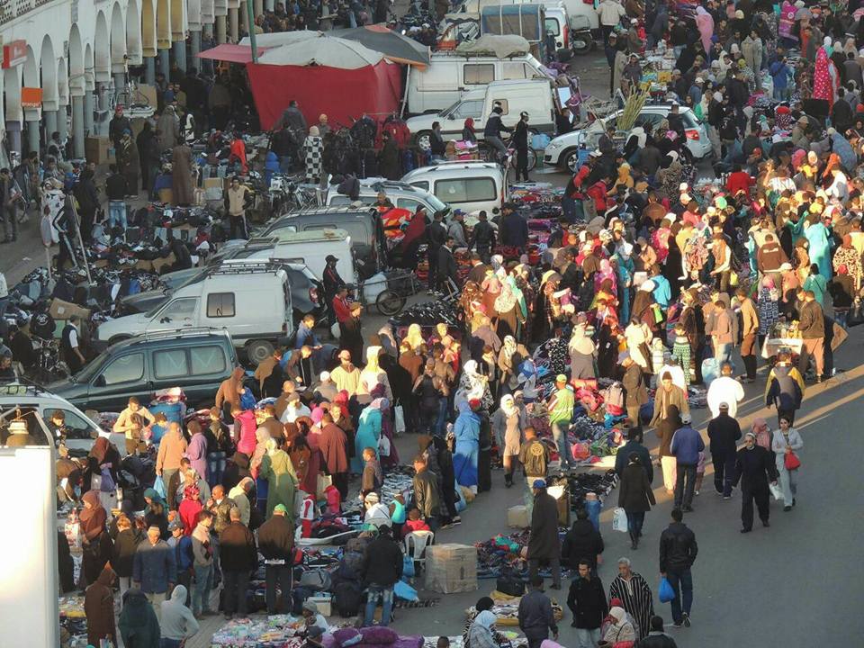 خطير بانزكان : حراس المرابد يفرضون 5 دراهم على الفراشة “القاصرين”