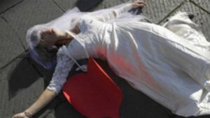 مأساة: القصة الكاملة لانتحار عروس بعد مطالبتها بسروال الدخلة