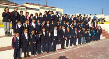 حصاد يجبر التلاميذ على ارتداء زي مدرسي موحد ابتداء من الموسم القادم
