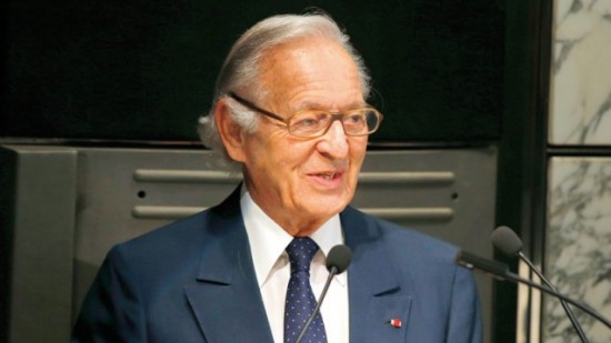 بنجلون: ابتسموا ألف مرة في اليوم إذا أردتم أن تعيشوا ألف سنة