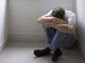 الصدفة تقود إلى توقيف زعيم شبكة إجرامية متخصصة في النصب عبر الانترنيت والشرطة تحجز مبلغ 200 مليون سنتيم