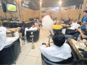 ديبلوماسيون فرنسيون بأكادير يحذرون من مقهى للشيشا قرب الثانوية الفرنسية بصونابا اكادير