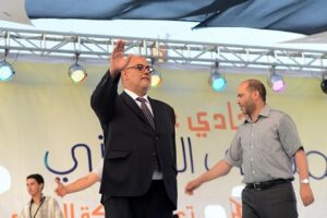 شبيبة “البيجيدي” ضد العثماني..ولا تريد بديلا عن بنكيران 3 1 81
