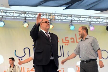 شبيبة “البيجيدي” ضد العثماني..ولا تريد بديلا عن بنكيران شبيبة “البيجيدي” ضد العثماني..ولا تريد بديلا عن بنكيران