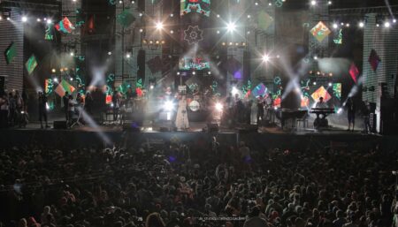 مليون و200 ألف تابعوا حفلات المنصات الثلاث لمهرجان تيميتار على مدى أربعة أيام مليون و200 ألف تابعوا حفلات المنصات الثلاث لمهرجان تيميتار على مدى أربعة أيام