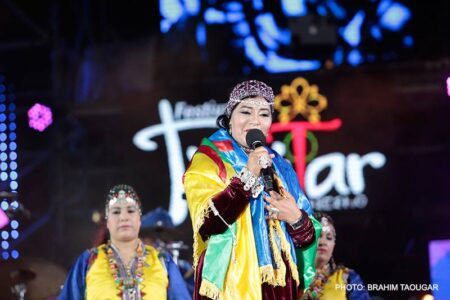 تبعمرانت توجه رسائل "مشفرة" للمسؤولين بسوس من أعلى منصة تيمتار