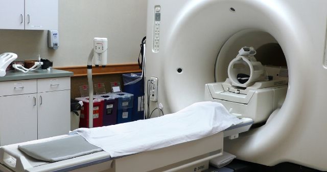 وأخيرا …جهاز “التصوير الرقمي”يصل إلى مستشفى أقصى منطقة بجهة سوس ماسة