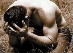 مثير: عصابة تغتصب الرجال أمام الكاميرات، و تطالبهم بإحضار مبالغ مالية تتراوح بين 3000 درهم و5000: