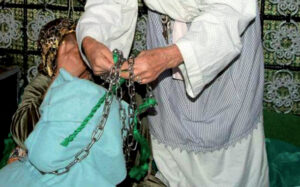 “بويا عمر” إنزكان يستقطب النساء العانسات وسط استنكار الساكنة