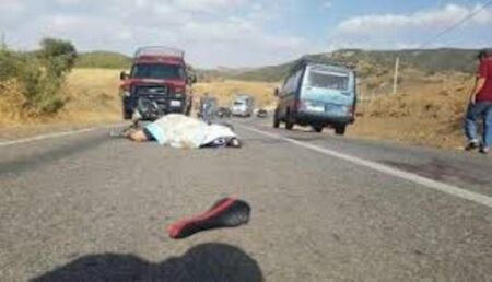 عاجل: سيارة تصدم شخصا و ترديه قتيلا في مير اللفت