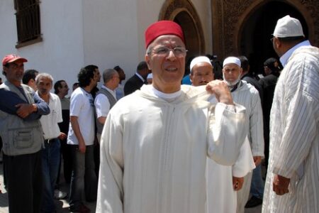 الرميد ضد التوفيق..في خطبة الجمعة التي أوقفها الزفزافي.. “لاحاجة لنا بها”