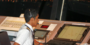 مثير:مراقب جوي بالمطار يبلغ الأجهزة بوجود تهديد يستهدف طائرة والتحقيق يسفر عن مفاجآت كبيرة