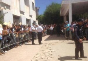 إقبال كثيف للفتيات على مباريات الشرطة بالمغرب