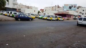 جوع الطاكسيات بمحطة أكادير..