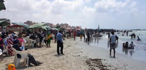 السيبة:عصابة خطيرة تهاجم مصطافين بالشاطىء، وتقتل شابا، والثاني يقاوم الموت في العناية المركزة