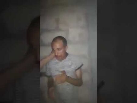 " سبيدرمان " المنازل يسقط في قبضة شباب حي الداخلة