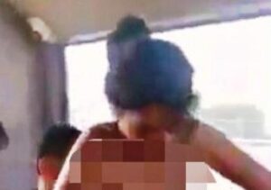 المتورطون في اغتصاب فتاة داخل الطوبيس رهن الإعتقال، والحادث يخلف حالة من الاستنفار المقرون بالاستنكار