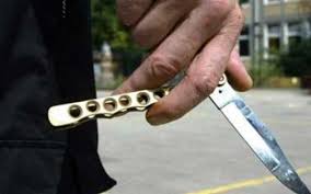 الدراركة: "جزار" يتعرض لسرقة مبلغ مالي تحت التهديد بالسلاح الأبيض 12 téléchargement 2 7