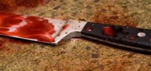 إنزكان: متشرد يقدم على "نحر" نفسه بعد اعتدائه بآلة حادة على شيخ سبعيني 5 téléchargement 9