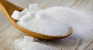 دراسة:الإكثار من تناول السكر يساهم في تطور بعض أنواع السرطان