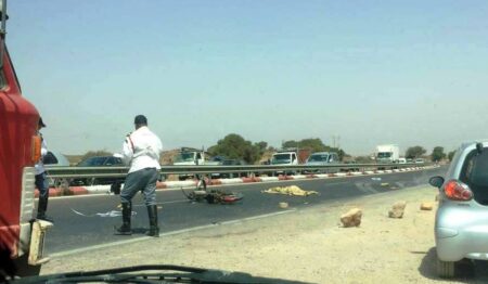 صور حصرية لحادثة السير التي راح ضحيتها سائق دراجة نارية بمدخل أيت ملول صور حصرية لحادثة السير التي راح ضحيتها سائق دراجة نارية بمدخل أيت ملول