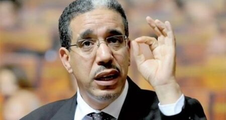 الرباح يحدث زلزالا بأكادير الرباح يحدث زلزالا بأكادير