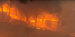 حرائق كاليفورنيا- الدمار يعم المشهد وحصيلة القتلى في ارتفاع