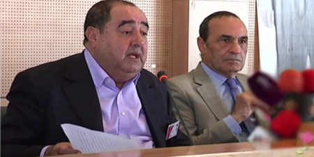 محاكمة لشكر و المالكي و الجماهري بإنزكان، وأزيد من 30 محاميا اتحاديا رفضوا الدفاع عن رفاقهم محاكمة لشكر و المالكي و الجماهري بإنزكان، وأزيد من 30 محاميا اتحاديا رفضوا الدفاع عن رفاقهم