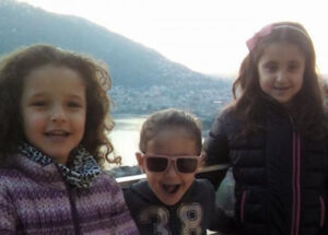 فاجعة:مهاجر مغربي بإيطاليا يحرق أطفاله الأربعة ويموت اختناقا…