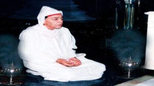 الحكايات العجيبة والغريبة بالقصور الملكية