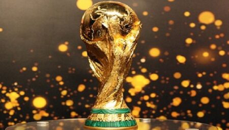 السعودية تنهي الجدل القائم حول ملف ترشيح المغرب لاحتضان مونديال 2026 وتوضح موقفها بخصوص دعم ملف المغرب من عدمه. السعودية تنهي الجدل القائم حول ملف ترشيح المغرب لاحتضان مونديال 2026 وتوضح موقفها بخصوص دعم ملف المغرب من عدمه.