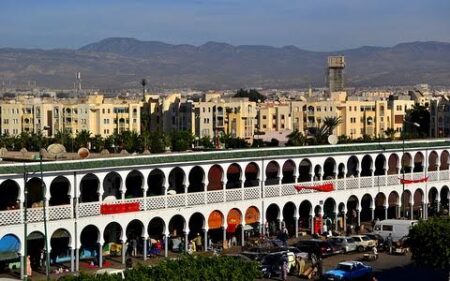 إخلاء سوق الثلاثاء بإنزكان: حقيقة أم وهم؟؟