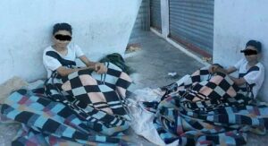 أكادير: طفل يبيت في العراء يثير جدلا واسعا بين النشطاء، وهذه حقيقته الكاملة: