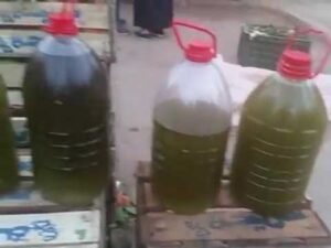 احذروا:”زيت العود” مجهولة المصدر تغزو أسواق أكادير وإنزكان أيت ملول تثير مخاوف المستهلكين