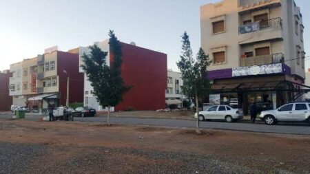 مستثمر يطالب والي أكادير بالتدخل العاجل بسبب "المنافسة الغير الشريفة".