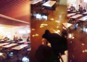 +فيديو: الأمطار تحول قسما به تلاميذ إلى بركة، والتلاميذ يغادرونه في انتظار الحل..