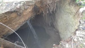 عاجل: انتشال عدد من الضحايا في حادث انجراف التربة خلال البحث عن معدن نفيس بشيشاوة