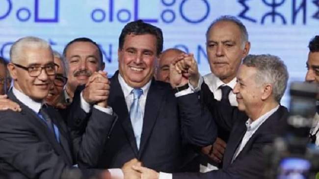 أخنوش ورجال أعمال من أكادير وتيزنيت يشاركون في احتفال كبير بفوز حزب الحمامة في الانتخابات الجزئية بسيدي إيفني