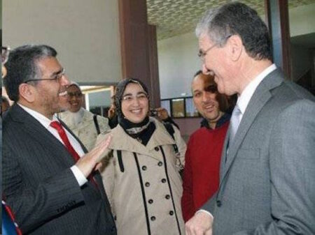 الرميد يوجه مدفعيته من أكادير صوب التقدم والاشتراكية ويقصف الوردي