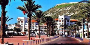 وقفة احتجاجية أمام مقر المندوبية السياحية باكادير وهذا هو السبب