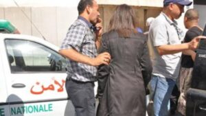 نصابة باسم شخصيات سامية ومسؤولين بالقصر، و هذا مصيرها: