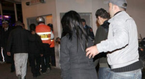 متزوجة تتخلص من عشيقها باتفاق مع زوجها بطريقة ماكرة تفاصيل مثيرة