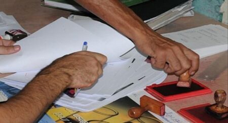 استئنافية أكادير تدين موظفا مكلفا بتصحيح الإمضاءات بالحبس والغرامة وهذه هي التفاصيل
