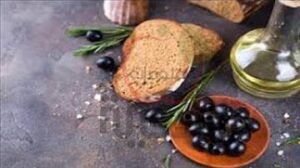 فوائد تناول الخبز مع زيت الزيتون في وجبة الفطور