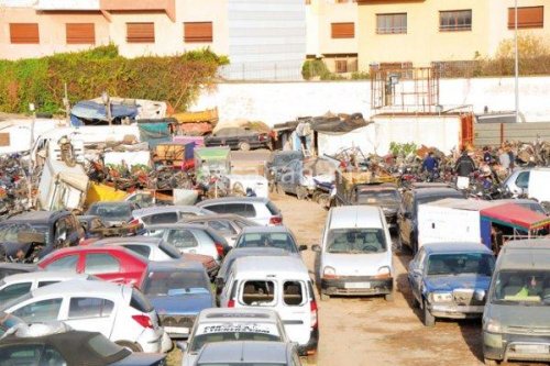 “بوليسي” سرق سيارة فارهة من “الفوريان” فكان هذا مصيره