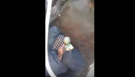 فيديو جديد يوثق لحظة استخراج جثة فقيد جرادة من البئر