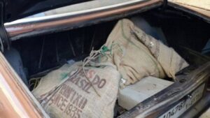 العثور على جثة في الصندوق الخلفي لسيارة يستنفر الأجهزة الأمنية والتحقيق يكشف تورط زملاء العمل