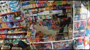 مول الحانوت يتعرض لاعتداء شنيع من طرف لصوص محترفين