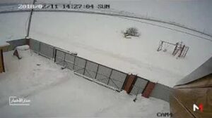 فيديو يرصد كيفية سقوط طائرة ركاب روسية وعلى متنها 71 راكبا