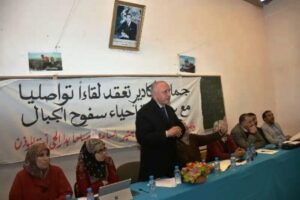 المجلس الجماعي لأكادير يدخل على خط ملف سفوح الجبال، و يقطر الشمع على إحدى الإدارات بالمدينة.